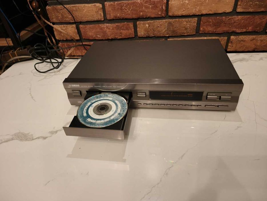 YAMAHA CDX-393 MKII ! Znakomity odtwarzacz CD ! OKAZJA