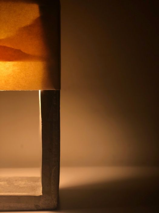 CANDEEIRO de mesa - CIMENTO feito à mão - peça única