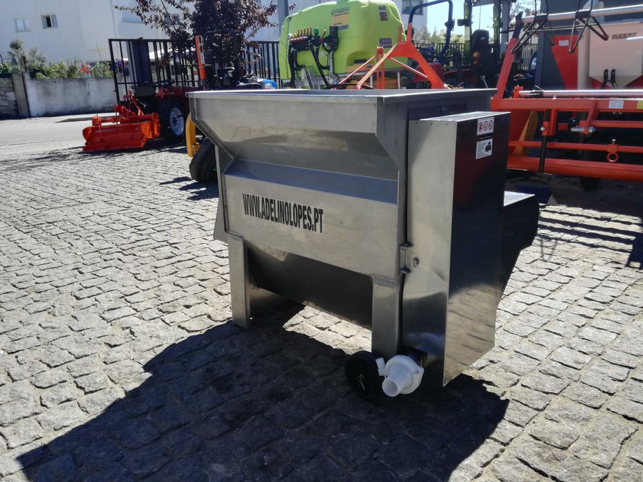 esmagador desengaçador uvas inox eletrico monofasico c/s bomba