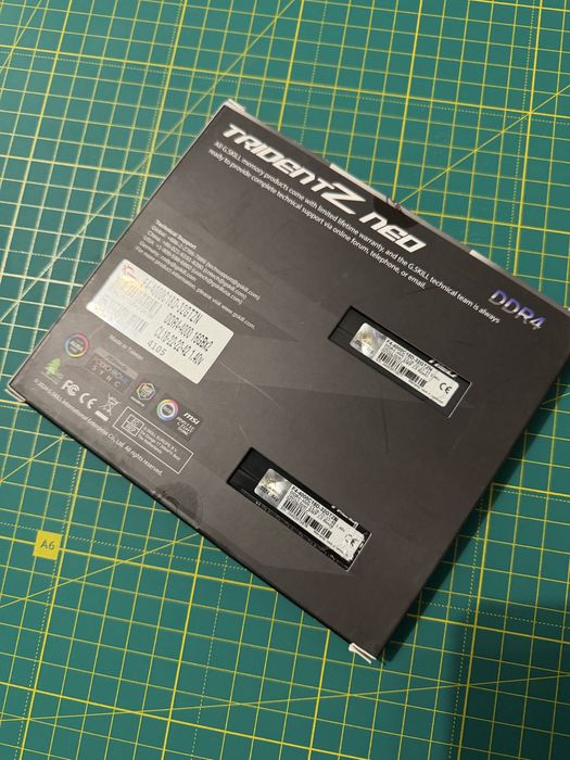 Оперативна памʼять G.Skill Trident Z Neo DDR4-4000 • 32 GB (2×16)