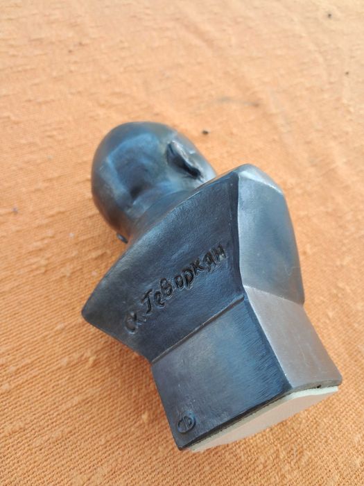 Busto do Lenine vintage