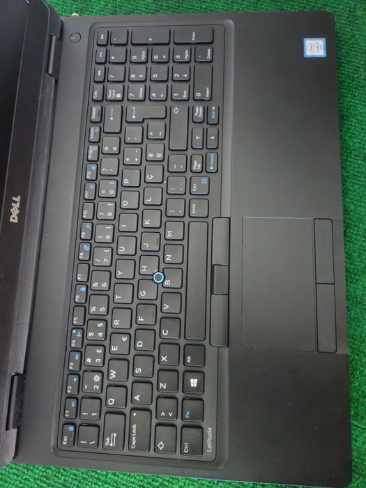 portátil Dell Latitude 5580 para Peças