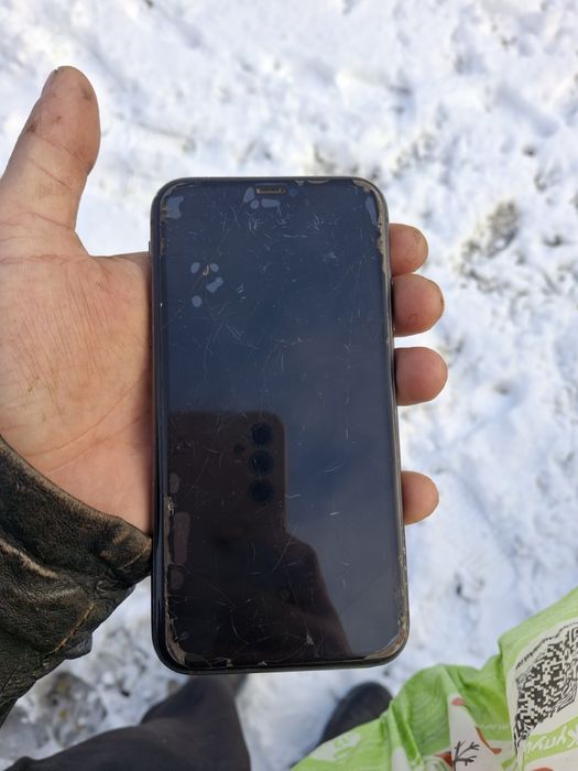 iPhone 11 на 128гб