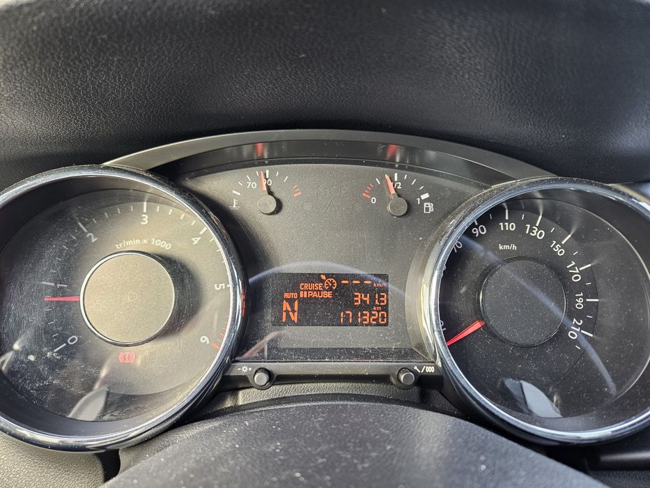 Vendo Peugeot 3008 1.6 HDi sport