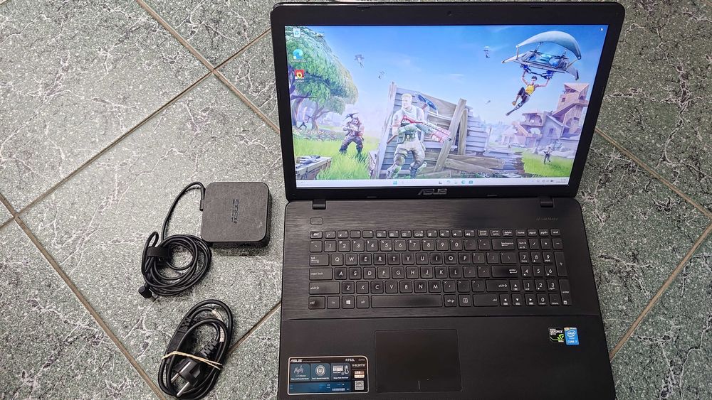 Laptop DUŻY 17,3' Gamingowy ASUS i7 | 8GB RAM | GTX 950  | 256GB SSD | Win 11 | NOWA BATERIA.
