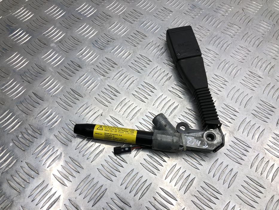 Замок ремня безопасности передний левый 72117295963 для BMW X5 E70 200