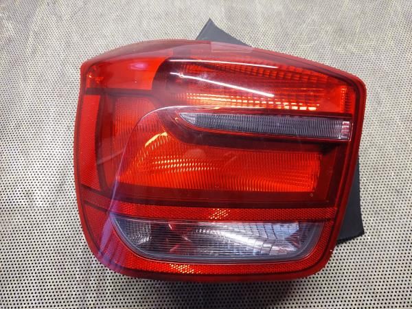 Farolim esquerdo BMW 1 (F21)