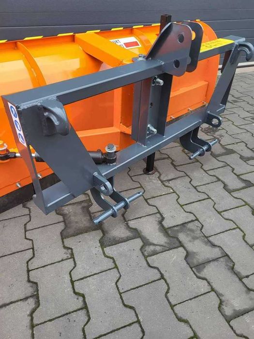 Pług do śniegu euroramka TUZ kat. 1 oraz 2 odśnieżarka spych ABRA2