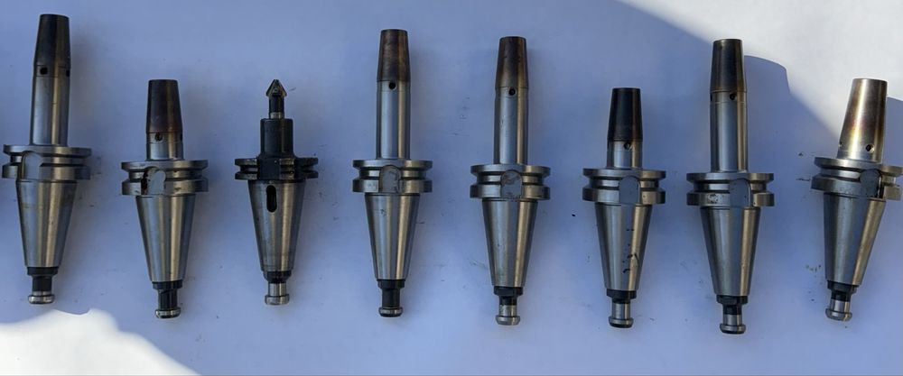 Zestaw oprawek SK40 ISO40 dlugie przedluzki CNC 10 szt