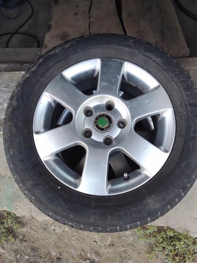Титани Skoda оригінал 195/65r15: 2 200 грн. - Диски Гаї-Гречинські на Olx