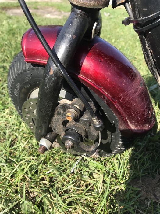 Мотосамокат бензиновий