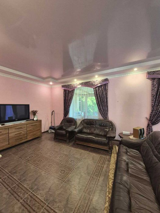 продаж будинку у с. Родниківка - ідеальний дім для комфортного життя!