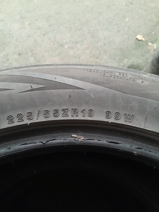 Продам покришки.