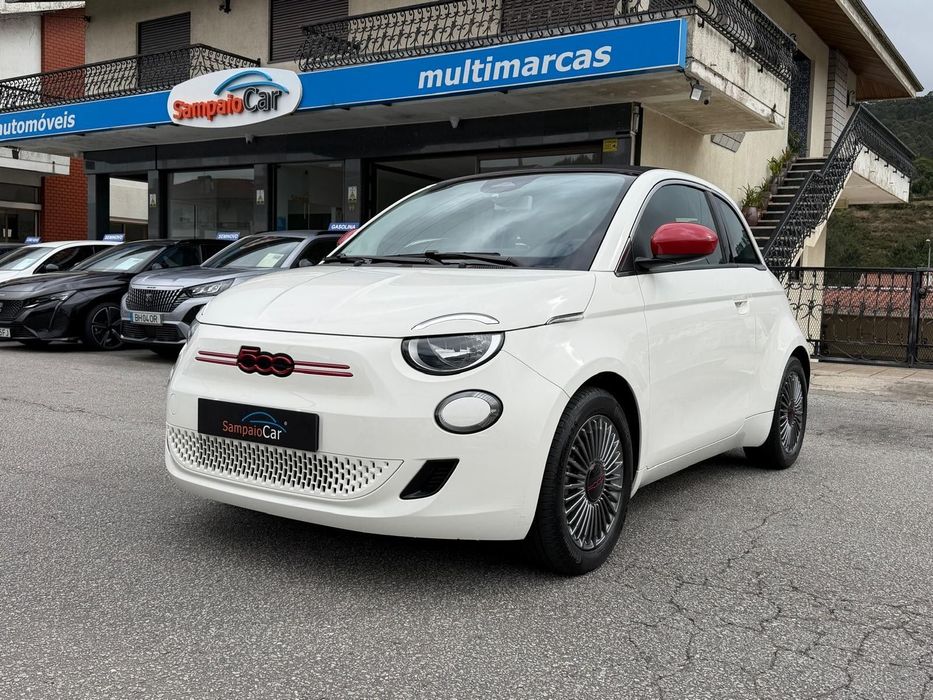 Fiat 500e C (RED) 2.0