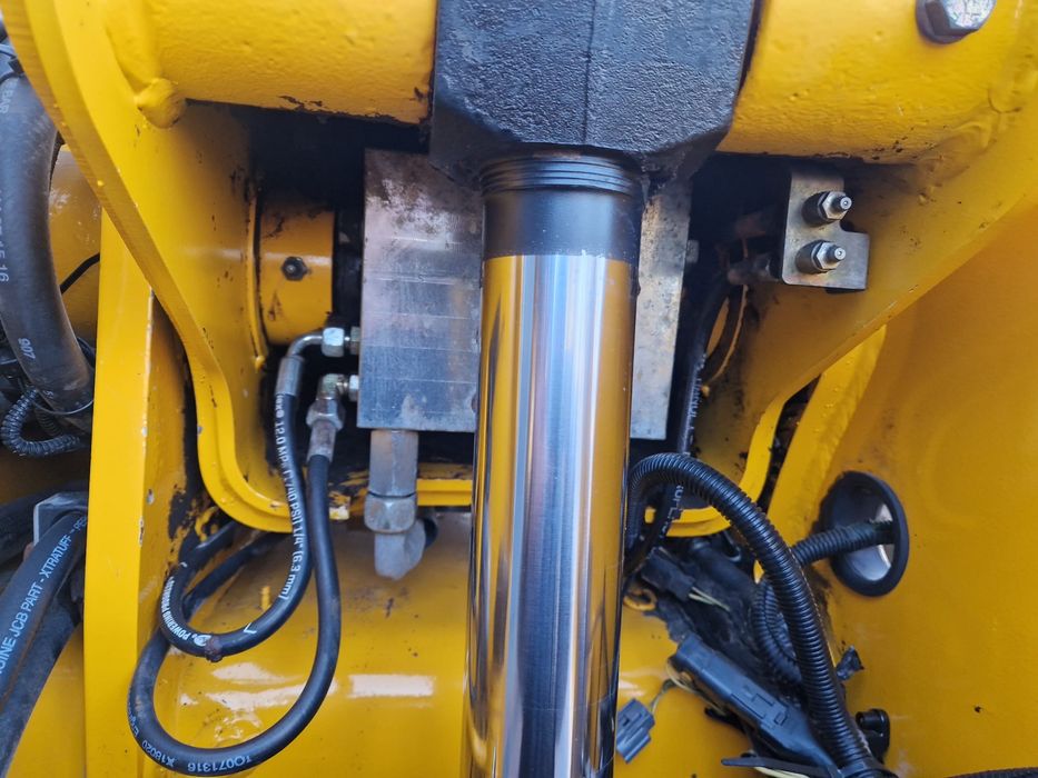 Ładowarka teleskopowa JCB 541-70 Agri(manitou 634 jcb 536-60 jcb 531