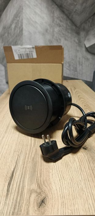 Продам Вбудовуваний подовжувач в стіл