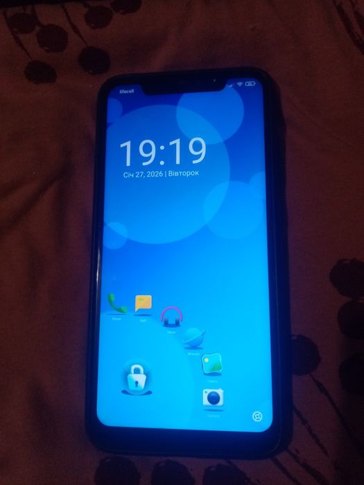 Смартфон Redmi 6 Pro