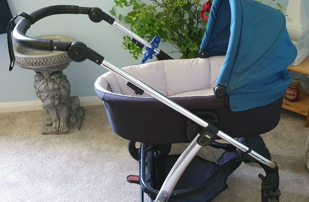 Mamas and Papas Komplet wózek dziecięcy, gondola, spacerówka, siodełko