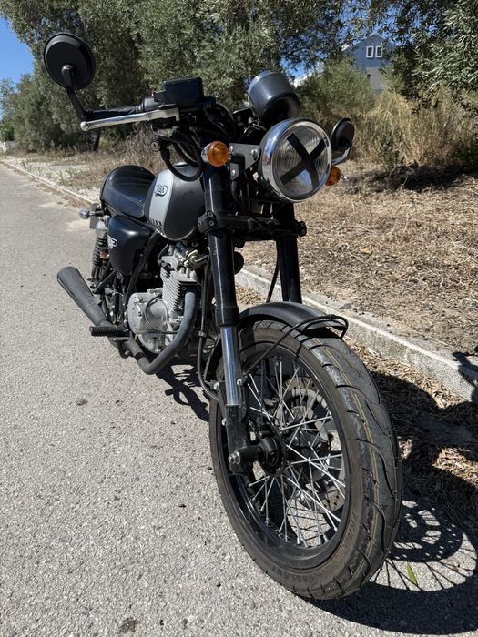 Mash Café Racer 125