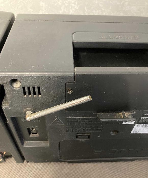 Магнитофон SONY CFS-W485L