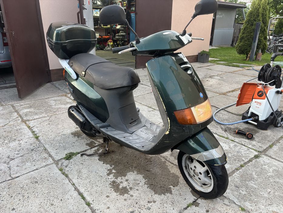 Скутер  PIAGGIO.