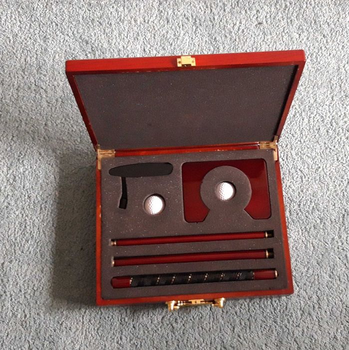 Caixa e kit prática de golfe - Artigo VINTAGE.