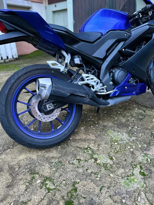 Yamaha YZF-R125 | Excelente estado geral | 21.276 km | Pronta a andar