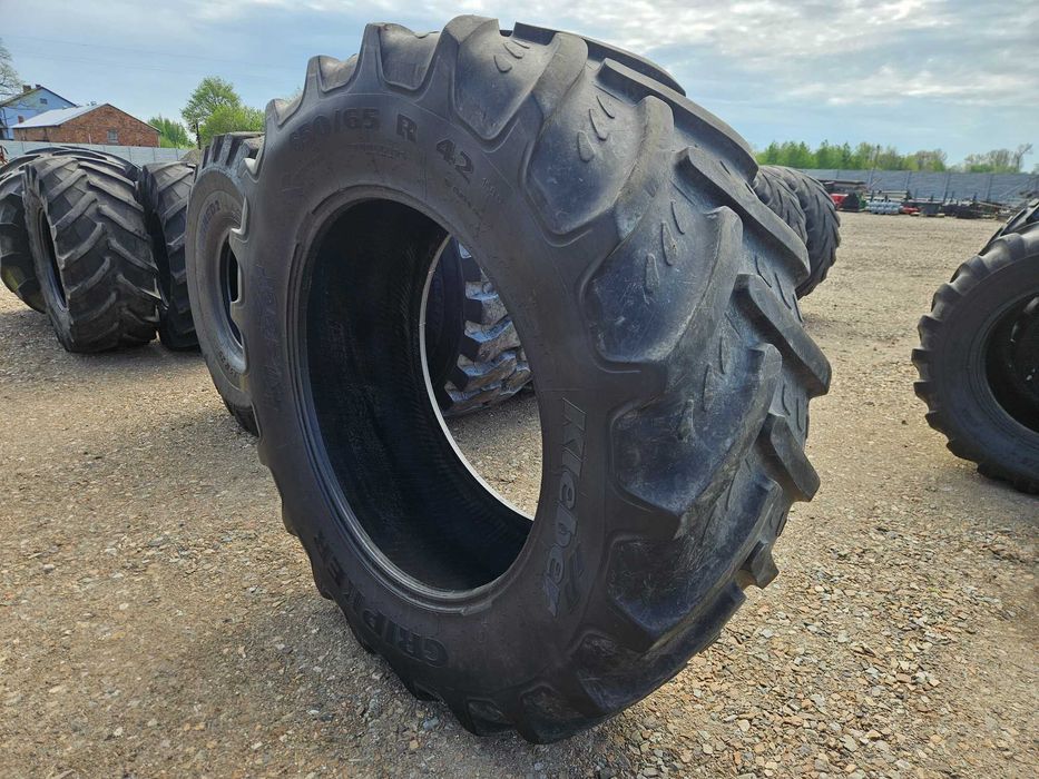 Opona 650/65R42 Kleber