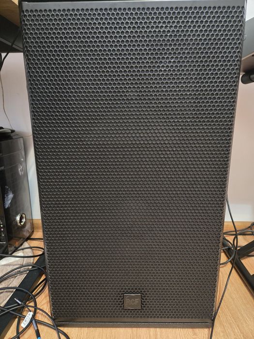 Активна акустика RCF NX 915A