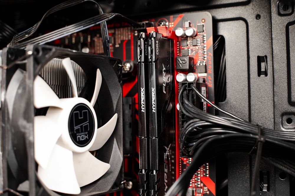 PC Torre Gaming Workstation RTX 4070 | Ryzen 9 | 32GB ram