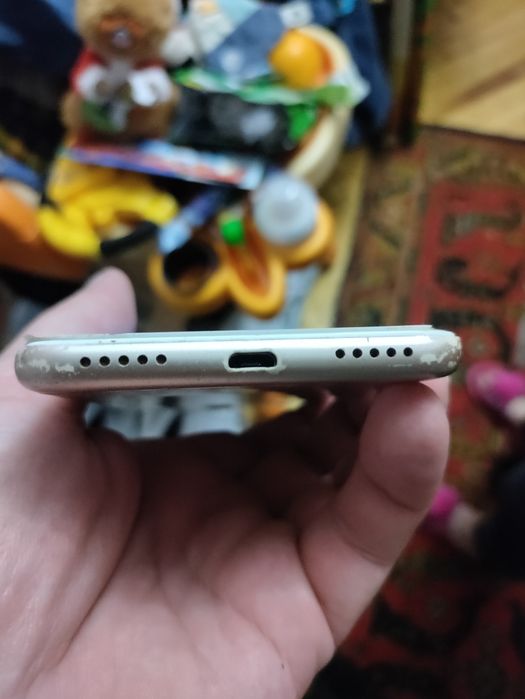 Смартфон Xiaomi Redmi 5 3/32