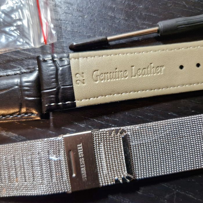 Bracelete de relógio em couro em malha metálica 20 mm  22mm nova