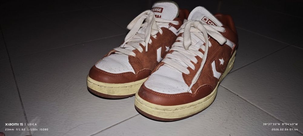 Tênis converse weapon