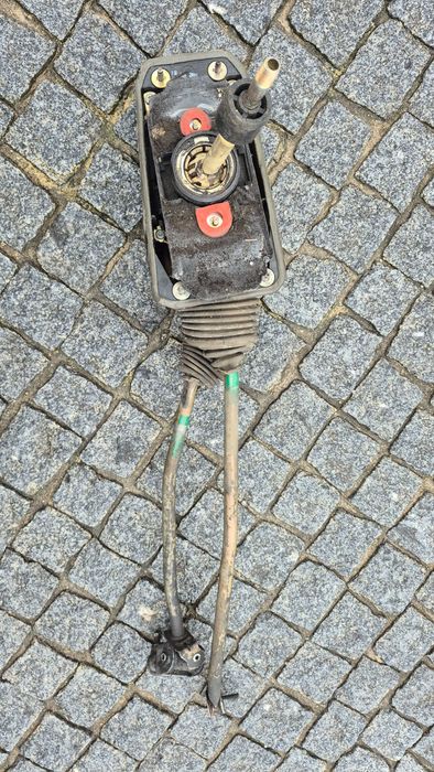 AUDI A4 B5/PASSAT B5-Seletor Caixa de Velocidades 1.9 TDI PD 115CV AJM