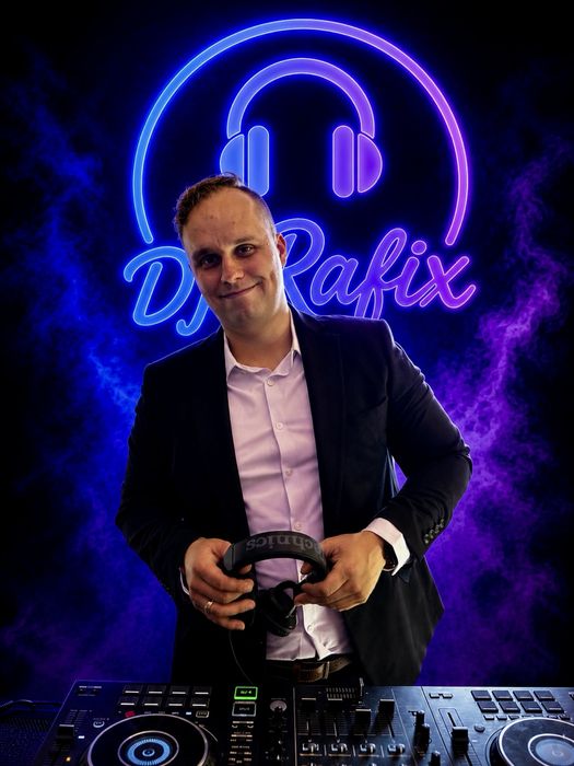 DJ Nysa na wesele imprezy 18-stki urodziny fotobudka