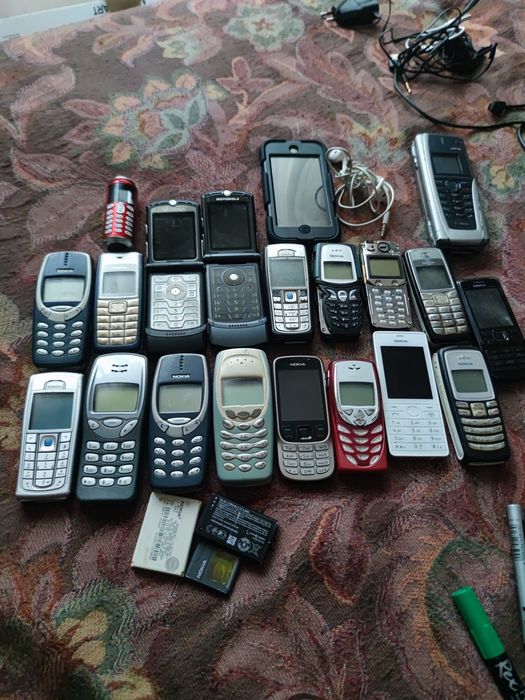 Мобільний телефони