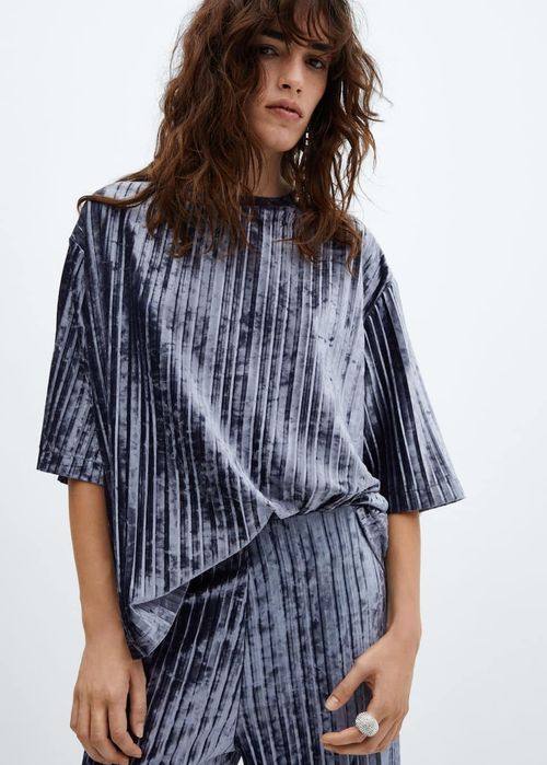 Футболки, топи Mango, оригінал, нові