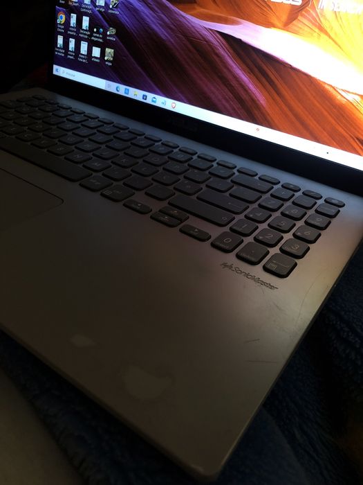 Computador portatil ASUS