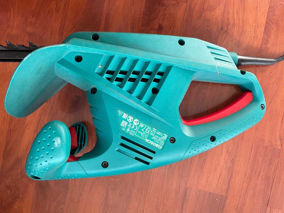 Nożyce do żywopłotu Bosch AHS480-16