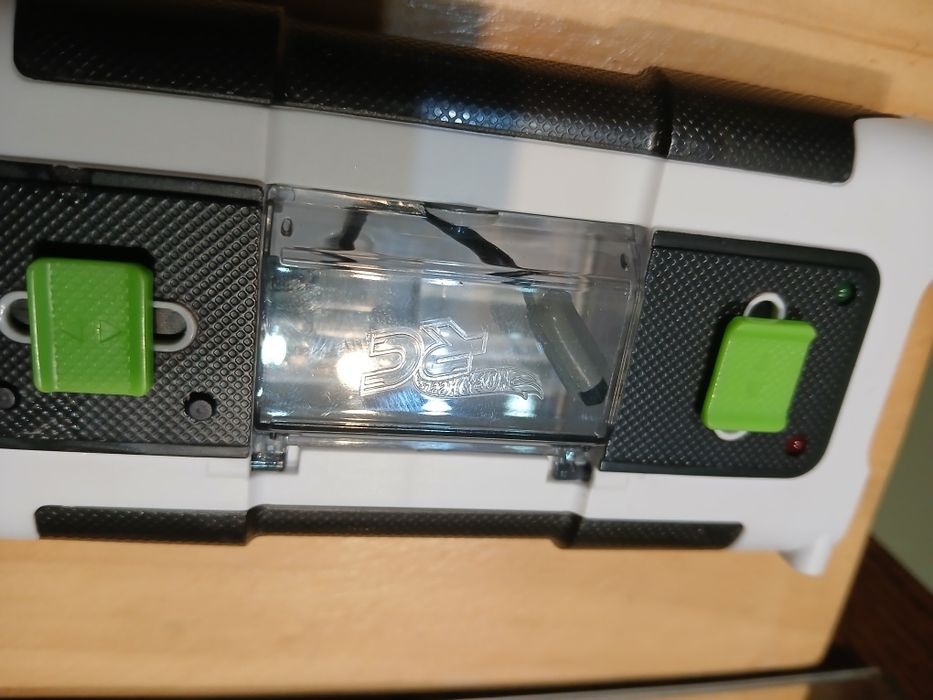 Hot Wheels Zestaw 5 samochodzików + gratisy