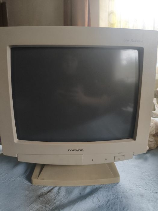 Monitor CRT Daewoo 14" (1995r.) CMC-1424X / Sprawny / Retro PC VGA