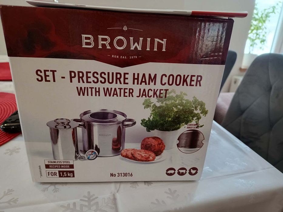 Zestaw szynkowar z płaszczem wodnym garnkiem 2 termometry  BROWIN