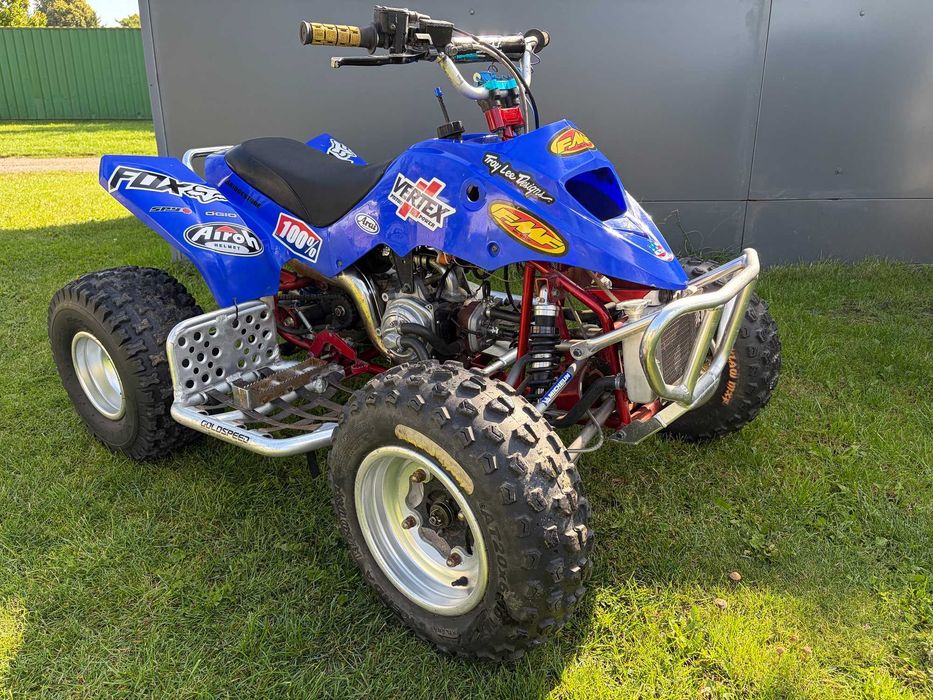 Markowy Quad Apex 90cc 2T chłodzony cieczą wyścigowy