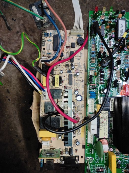 Електронні плати БЖ