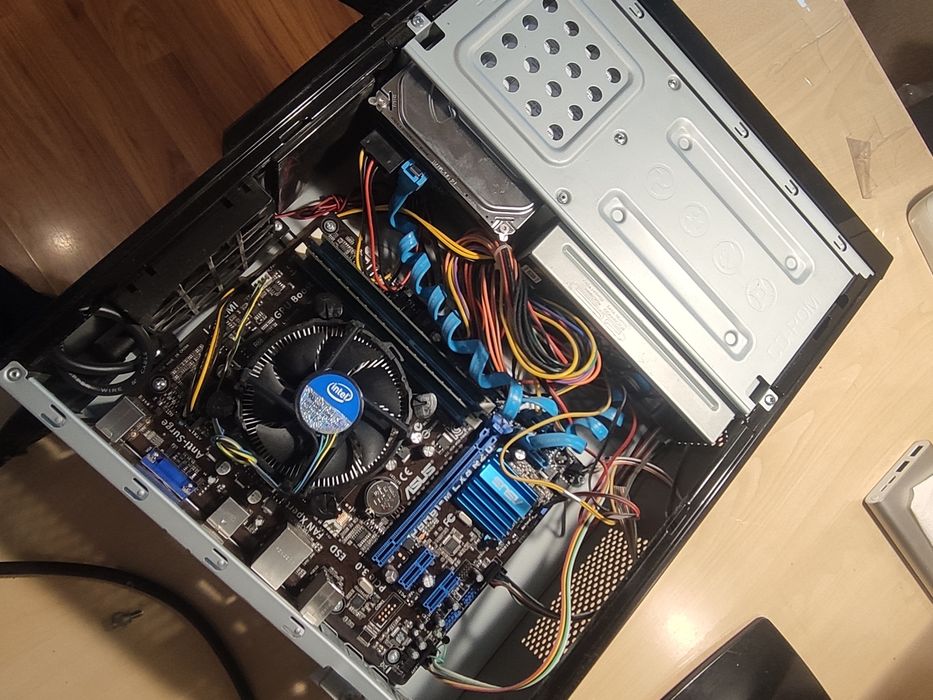 Продам компьютер и монитор lg