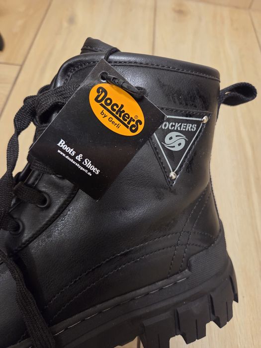 Damskie czarne skórzane botki trapery Dockers by Gerli styl wygoda