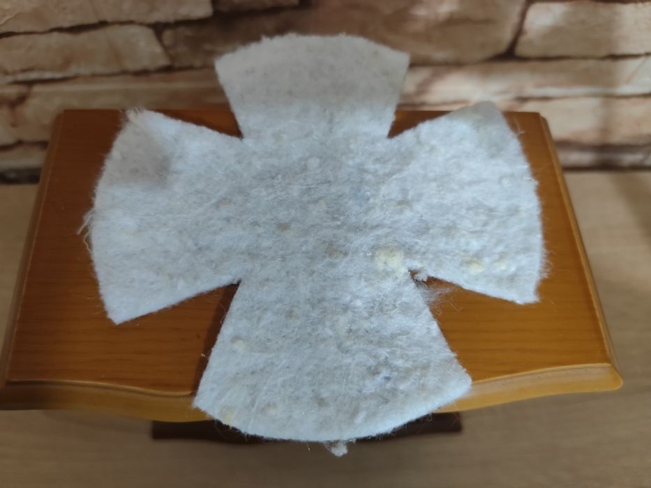 Gniazdo lęgowe cesarskie dla ptaków