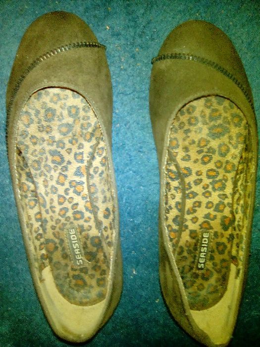 Sabrinas de menina tamanho 30 oferta de portes de envio