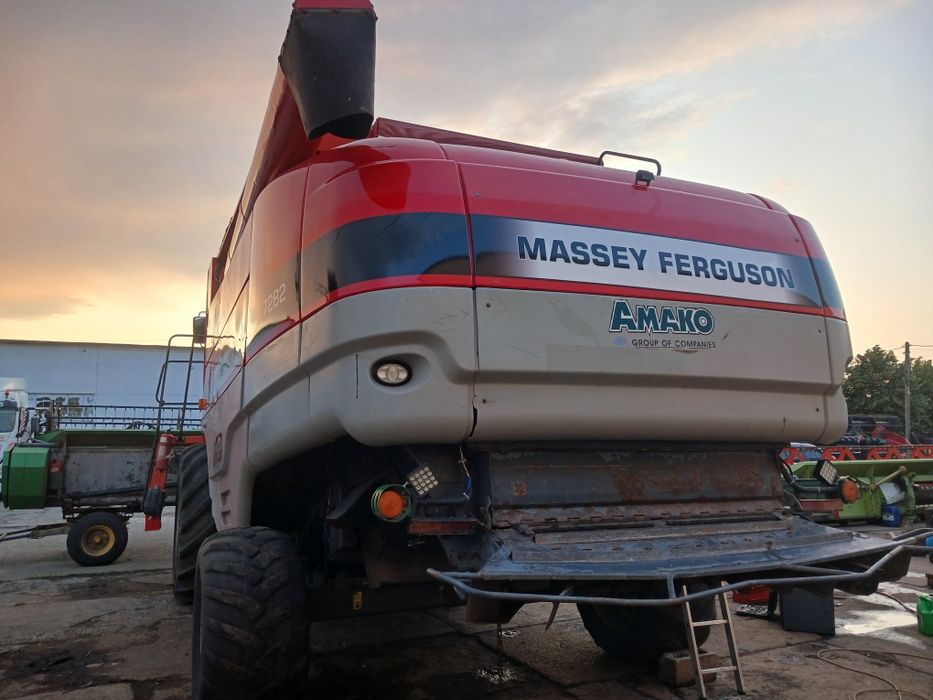 Комбайн Массей Фергюсон