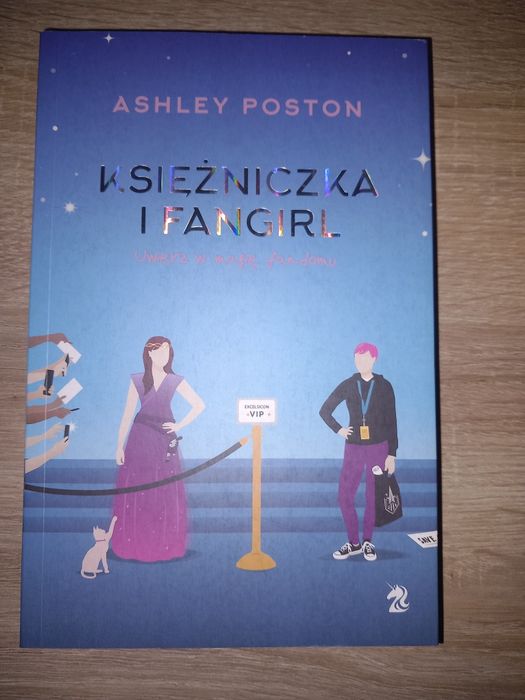 Książka "Księżniczka i fangirl"